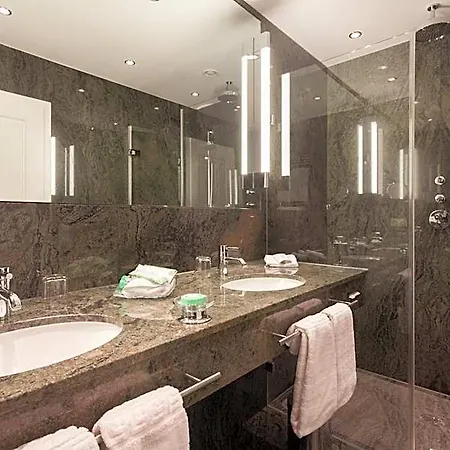 Sauerland Stern Hotel 4*