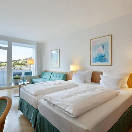 赛尔兰德斯特恩酒店 4*